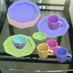 Collapsible Silicone Cup With Saucers FDA Approved