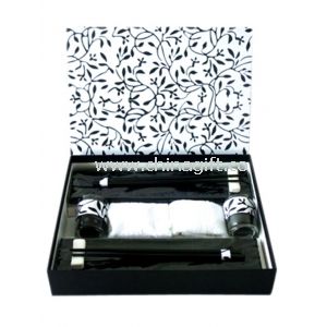 Black/White scented candle gift set