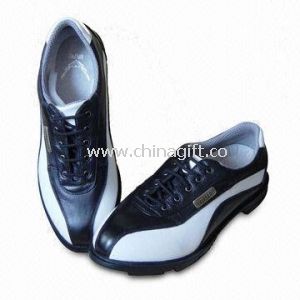 Sapatos de golfe profissional de preto e branco
