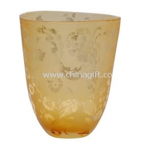 Стеклянная ваза с янтарем для украшения интерьера