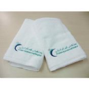 Blanco 100% algodón Hotel fuente OEM bordado logotipo la toalla de mano images