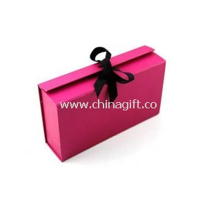 Red Ribbon Matt Lamination Recycled Cardboard Gift Boxes