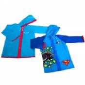 Cappotto con cappuccio in PVC blu pioggia images