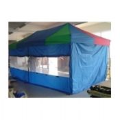 Sun varjossa teltta on UV-suoja images