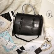 Desain Fashion Prada tas wanita tas kulit merek images