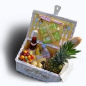 Willow Picnic Basket images