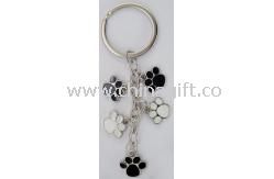 Toe metal keychain images