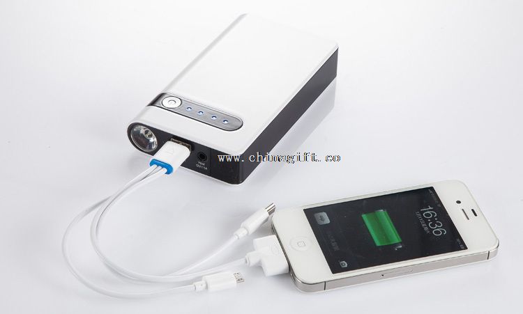 8000mAh powerbanka 12v