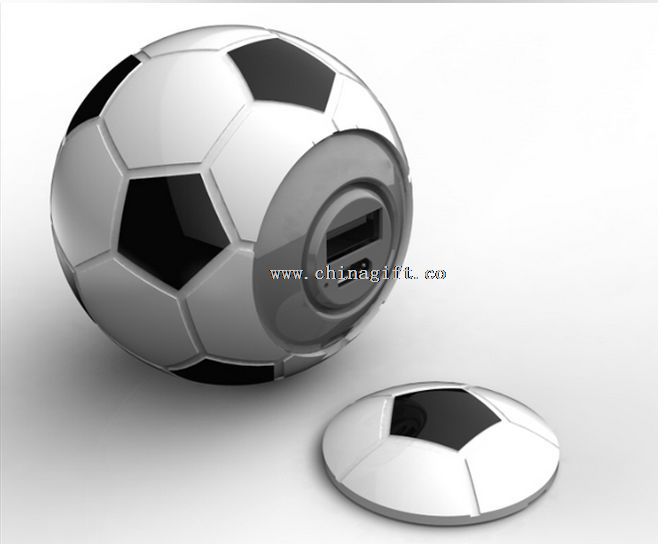 Futbol şekil mini 2600mah taşınabilir şarj cihazı
