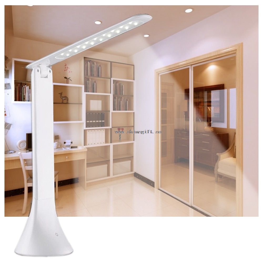 Lampada da tavolo a LED con porta USB