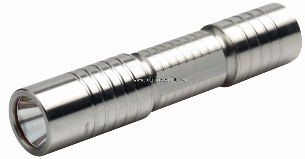 90LM Aluminium silver flashlight