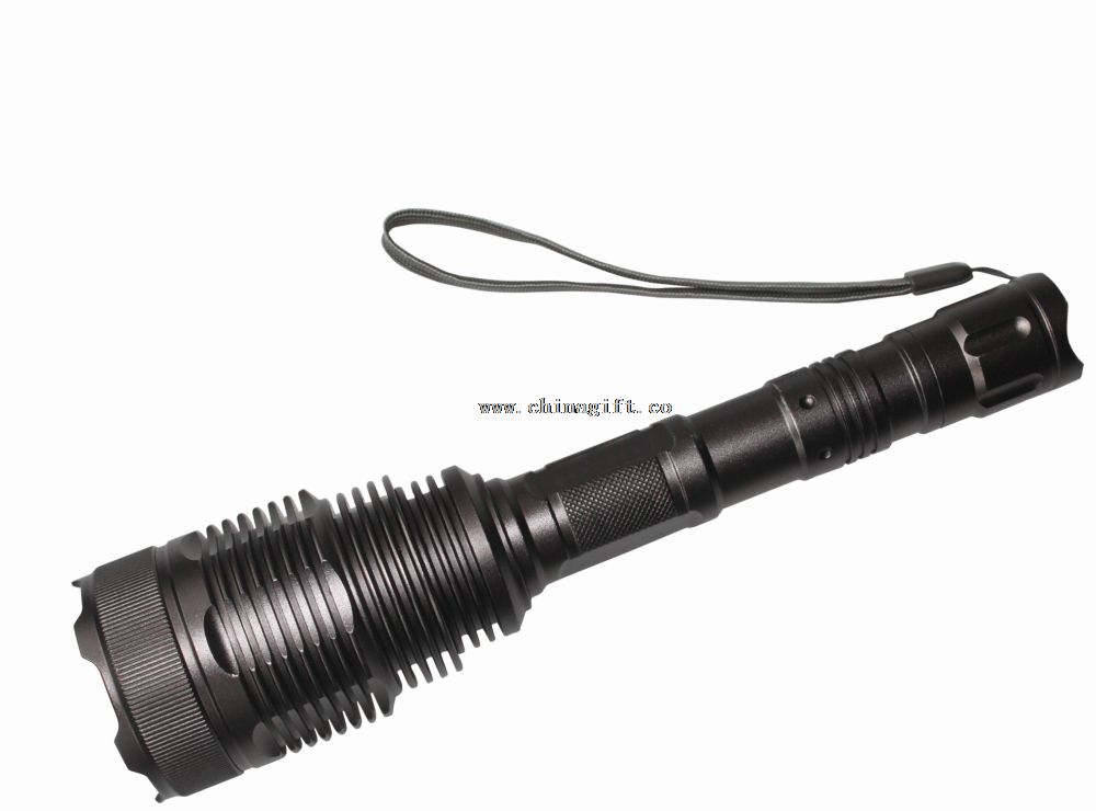led flashlight With dissipate heat skidproof