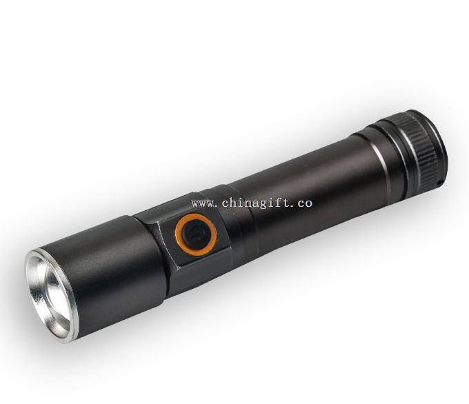 long shooting distance led rechargeable flashlight