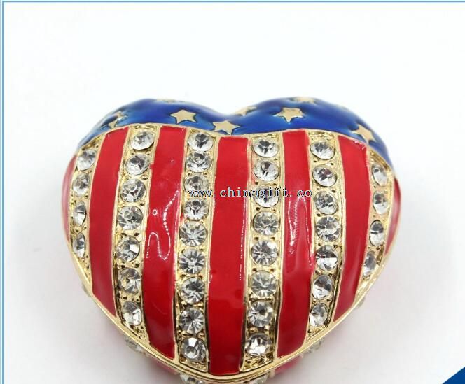 2016 nouveau coeur forme cadeau en étain boîte Jewelry Box Trinket Box