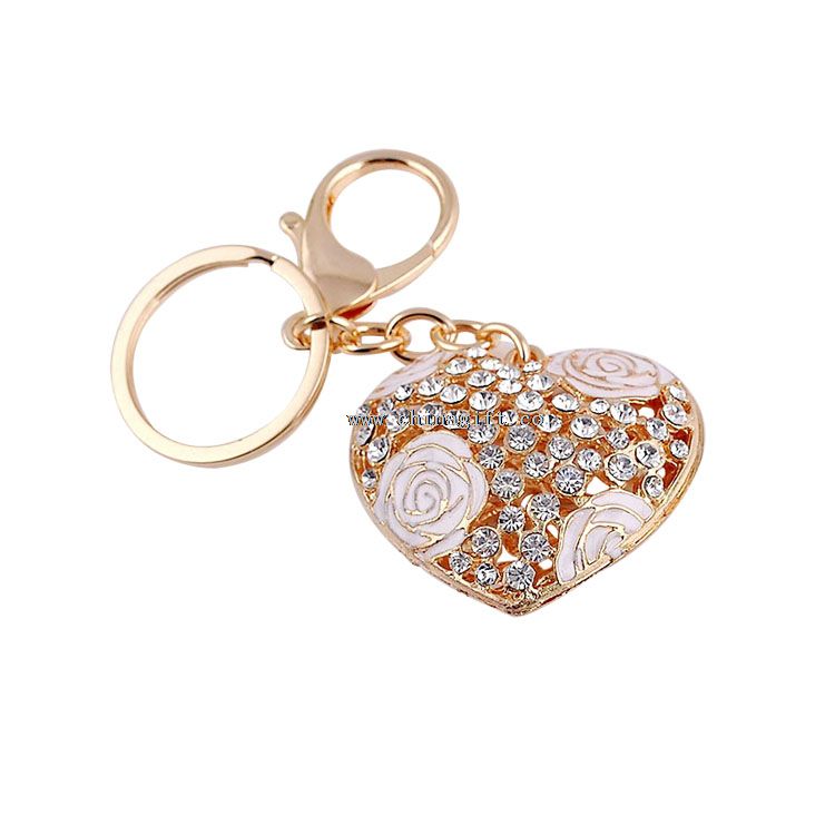 Hermosa rhinestone corazón llavero corazón encanto regalo recuerdos de boda para invitados