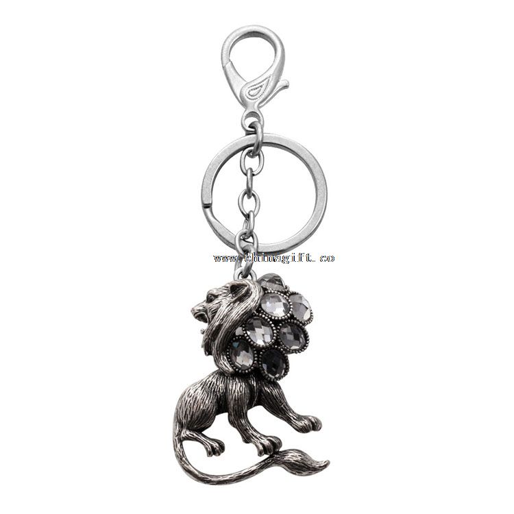 Cool manly animal keychain lion rhinestone keychain
