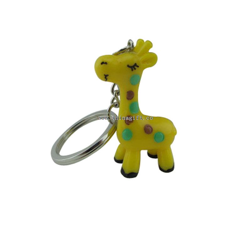 Factory price animal giraffe shape 3d keychain key accessories
