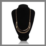 2016 fashion jewelry moon shape imitation gold necklace images