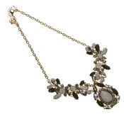 Květina Bib Náhrdelník přívěsek prohlášení tlustý náhrdelník pozlacený images