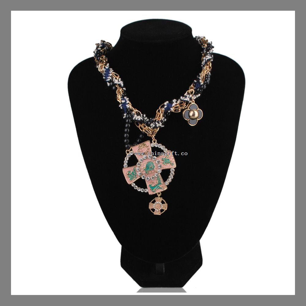 Weave zinc alloy necklace cross round pendant