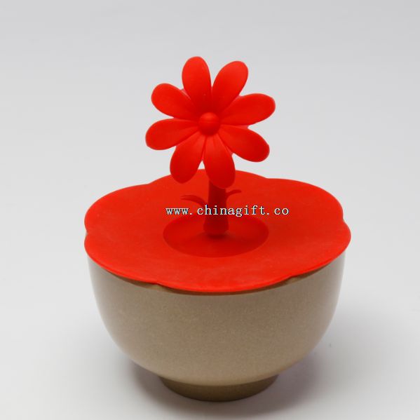 runde ris bolle med blomst lokk
