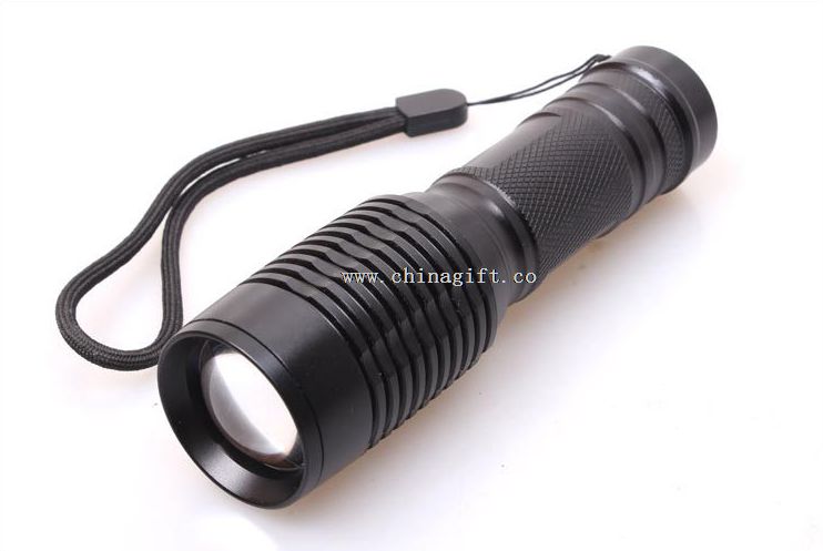 Aluminum zoomable tactical led torch flashlight