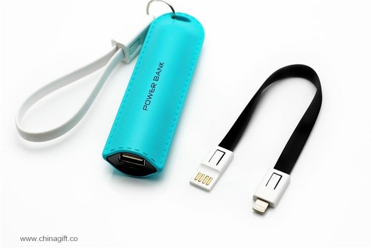 power Bank cu cablu special agăţat