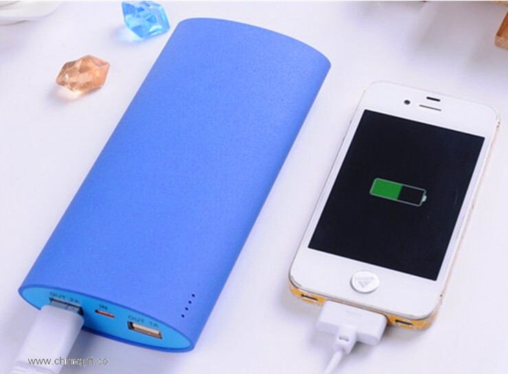 Fashionable dual usb power bank