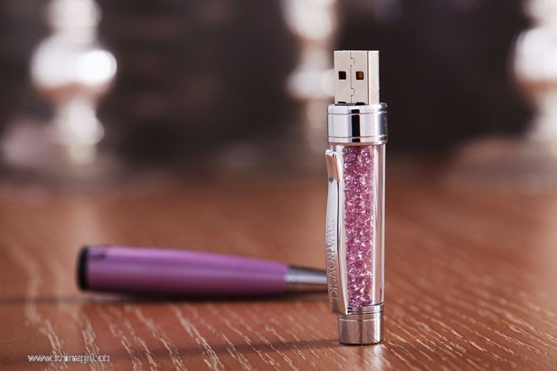 USB-флешки 16 ГБ