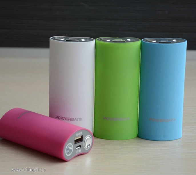 چراغ 4000mah قدرت بانک ها