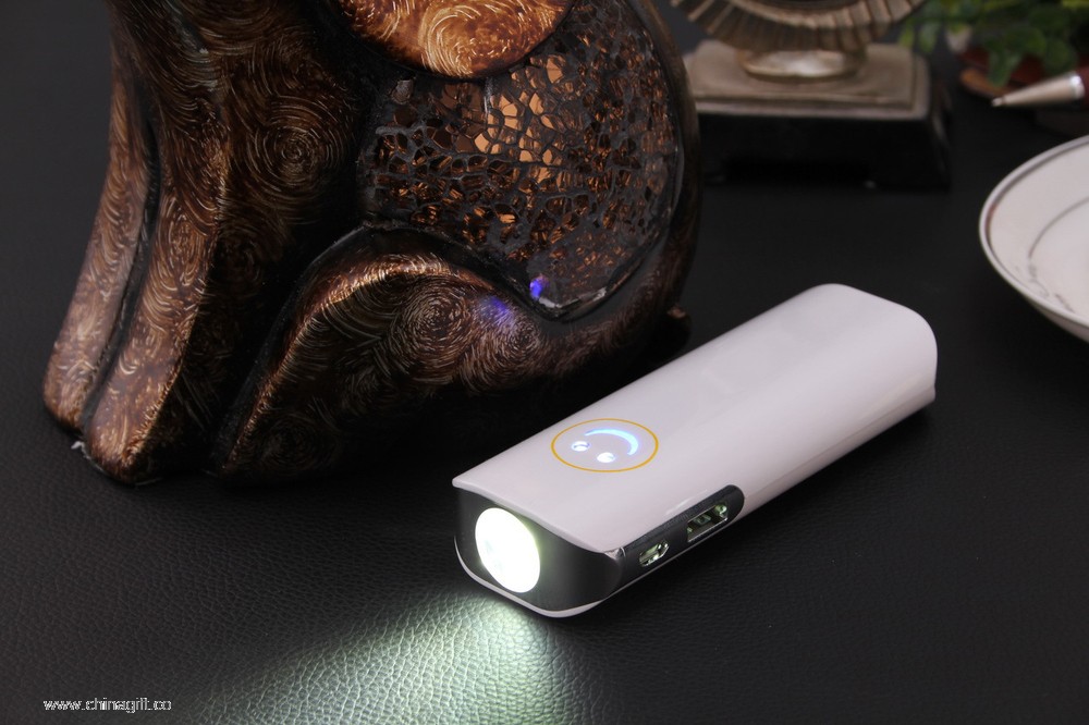 Power Bank Polymer Lächeln