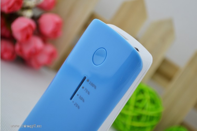 5600mah портативний Світлодіодні мобільних енергетичного банка