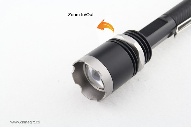 Zoomable Focus Led Lanterna