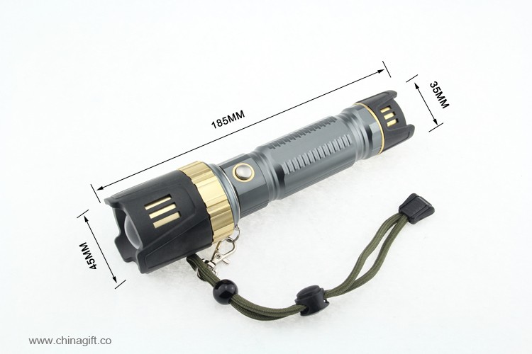  Led Rubber Focus System Flashlight with Emergency Hammer