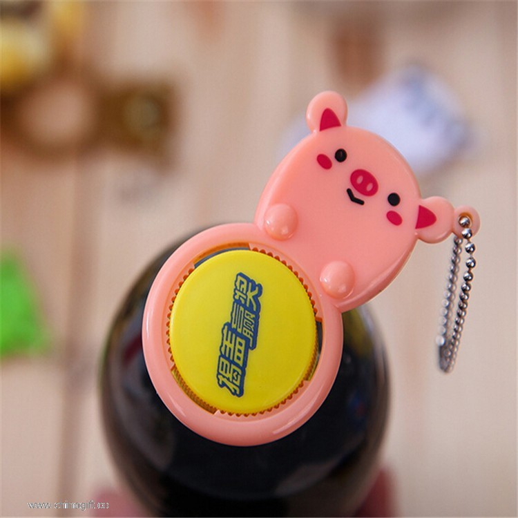 Can Opener with Plastic Handle Bottle Opener